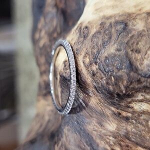 925 Sterling Silver Simulated Round Cut Diamond Band Ring